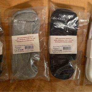 Sodello Classic No-Show Socks 4 Pack - Men’s Medium